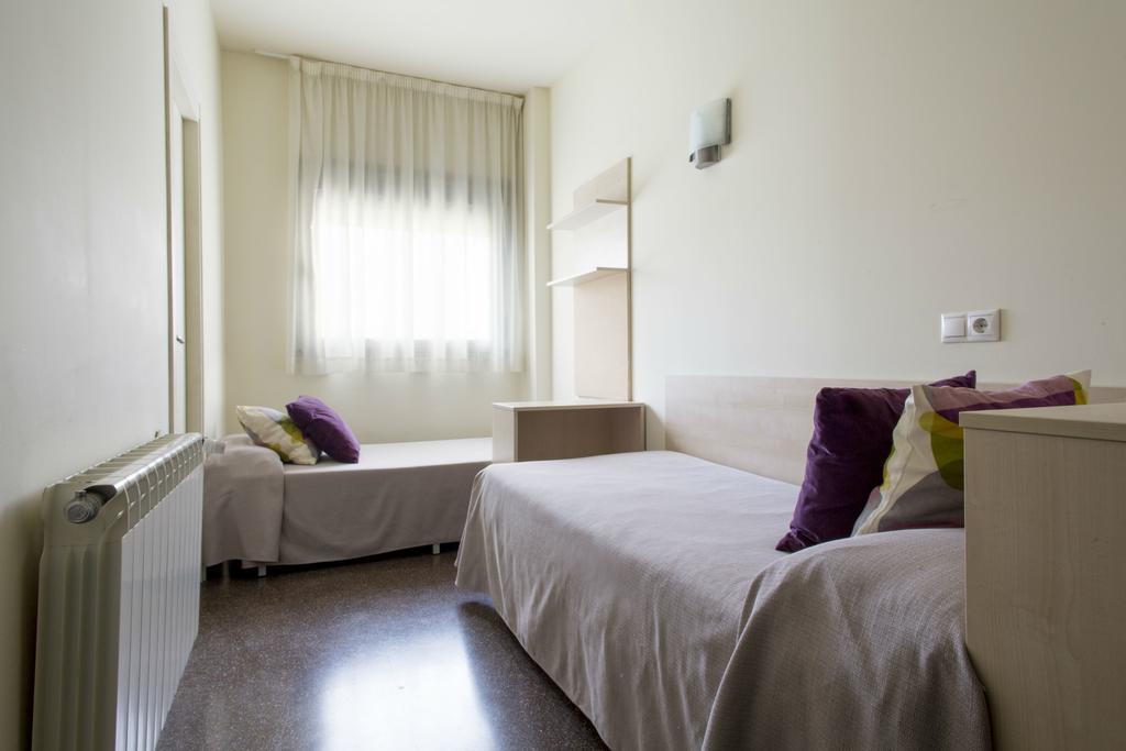 Residencia Universitaria Resa Los Abedules Παμπλόνα Εξωτερικό φωτογραφία